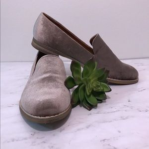 Indigo Rd Loafers Velvet Flats Loafers Shoes Size 8.5